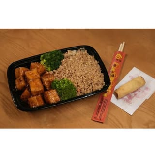 General Tso Tofu Combo Platter / 左宗豆腐套餐