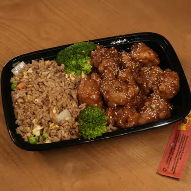Sesame Chicken: A Chinese Delight