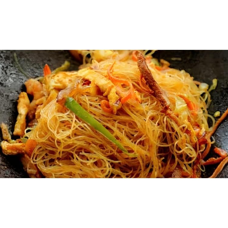 Chicken Mee Fun / 鸡炒米粉.