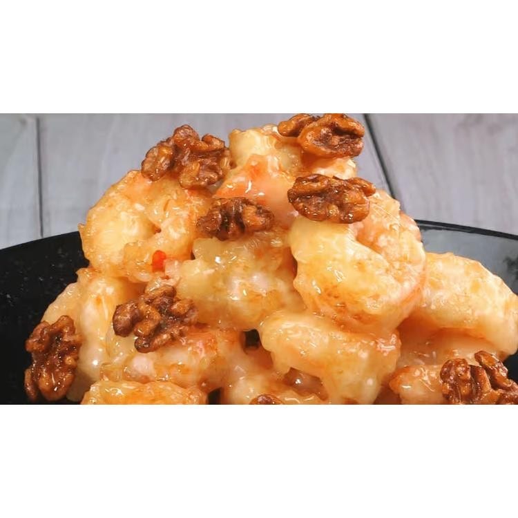 Pineapple Shrimp / 菠萝虾.